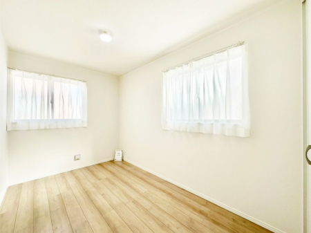 Q@g₷`ŃxbgƋ̒uɂ邱Ƃ܂B   