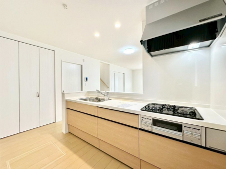 Lb`@ȂłƑƂ̉by߂ΖʃLb` 