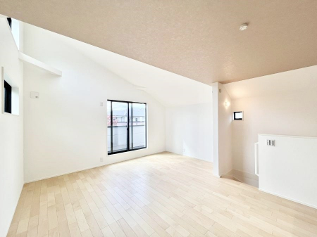 rO@ǂɂĂƑ̂ȂR~jP[VrOB