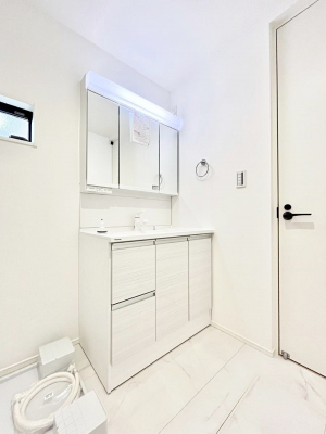 ʑEʏ@q񂪂A􂢂łĂꂻȐʏI