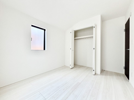 Q@g₷`ŃxbgƋ̒uɂ邱Ƃ܂B   