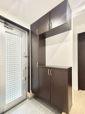 ���̑����ρ@�����Ղ���[�ł���V���[�Y�{�b�N�X�ŉƑ��S���̌C���A���ւ�������B  