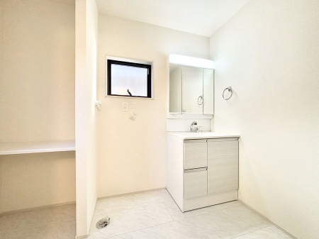 ���ʑ�E���ʏ��@���邢���ʏ��͖����̐g�x�x���y�����ł����Ⴂ�����ł��B