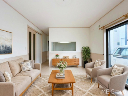 ���r���O�@�傫�ȑ����炽���Ղ�̗z���ƕ����������郊�r���O  