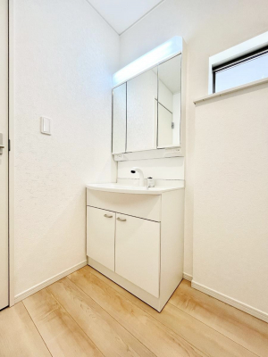 ���̑��@�L�X�Ƃ�Ƃ�̂��郉���h���[�X�y�[�X  