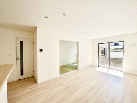 ���̑����ρ@�Ƒ������R�ƏW�܂�e���̃X�y�[�X�ɂȂ肻��    