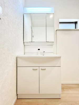 ���ʑ�E���ʏ��@���[�͂Ƌ@�\���ɗD�ꂽ���ʉ��ϑ�  