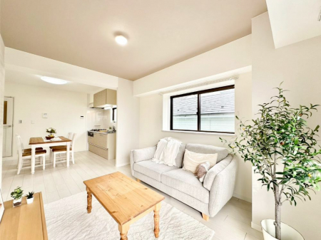 ���r���O�@�Ƒ��ꏏ�ɂ��H�����y���݂����Ȃ�L�X���r���O�_�C�j���O�@