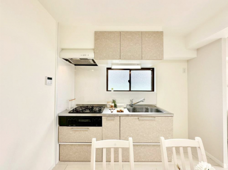 �L�b�`���@�������������I�ɁA�y�����I�V�X�e���L�b�`���@