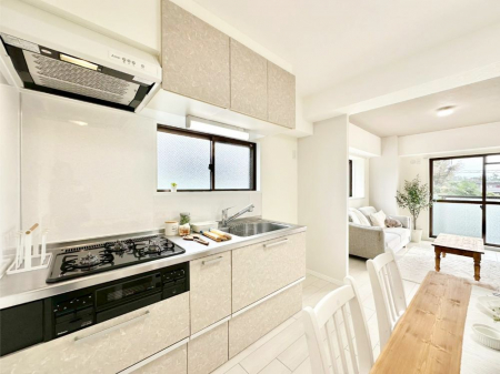 �L�b�`���@�L�X�Ƃ����g������̗ǂ��L�b�`���œ��X�̂��������y�����Ȃ肻��  �@