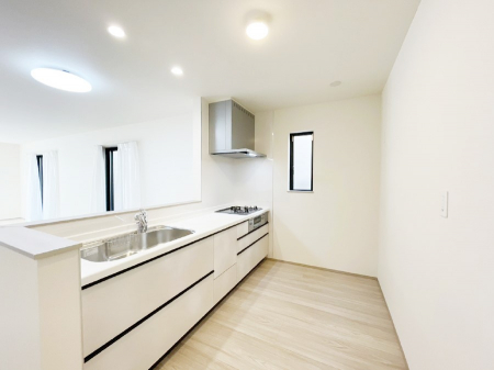 �L�b�`���@�L�X�Ƃ����g������̗ǂ��L�b�`���œ��X�̂��������y�����Ȃ肻��