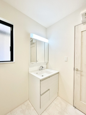 ���̑��@�L�X�Ƃ�Ƃ�̂��郉���h���[�X�y�[�X  