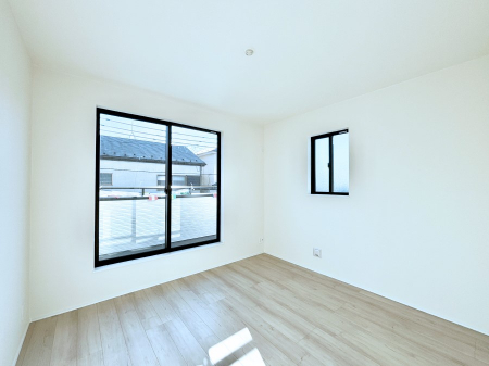 ���̑����ρ@�o���R�j�[���J�������v���X���Ă����m��