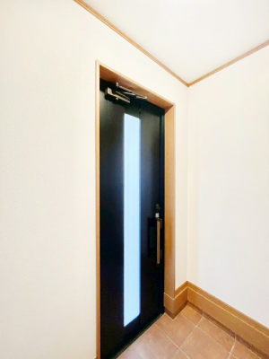 ց@KXXbg̓փhAɌ͂Ă܂