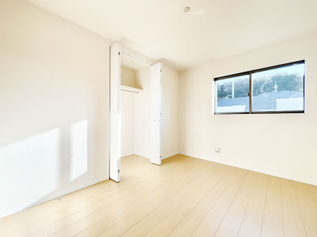 ̑ρ@g₷`ŃxbgƋ̒uɂ邱Ƃ܂B 