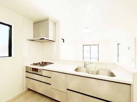 �L�b�`���@���������Ȃ��炲�Ƒ��Ƃ̉�b���y���߂�ΖʃJ�E���^�[�L�b�`��