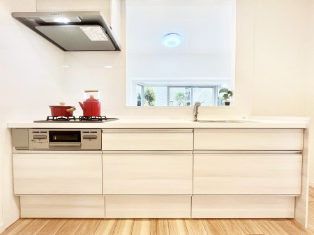 �L�b�`���@�������������I�ɁA�y�����I�V�X�e���L�b�`��