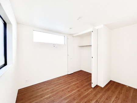 ̑ρ@N[[bgt̂ŃXbLƂԂł芰܂B