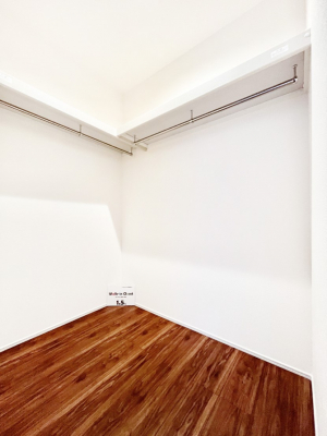 ̑@ߗނnK[Ɋ|܂܎[łWICBߗނ̐ڂ₷ĕ֗łI