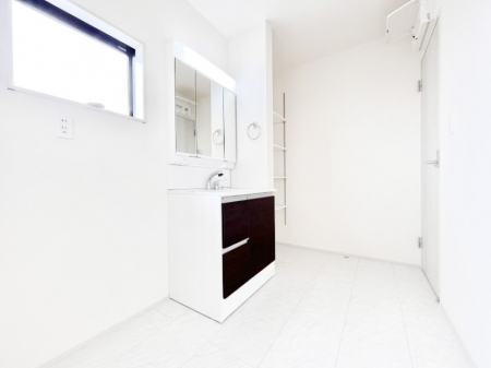 ̑@Lb`Ƃ̓lW݌vŖZԂ̉ƎNN