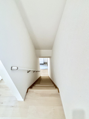 ���̑��@���S�����l�����K�i�ɂ͎肷���ݒu���Ă��܂�