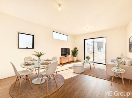 ���r���O�@���Ƒ��̓��₩�Șb�����ŕ�܂�閾�邢���r���O  ���Ƌ��CG�ł�