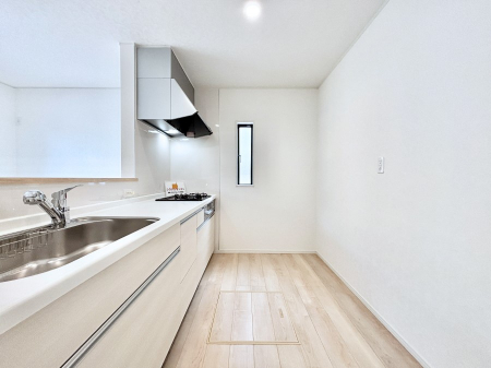 Lb`@u₩ȕʂ蔲Lb`B̂Ŗ邭Cɂ𗧂܂B