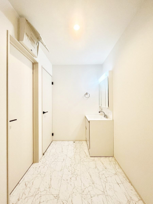 ���̑��@�L�X�Ƃ�Ƃ�̂��郉���h���[�X�y�[�X