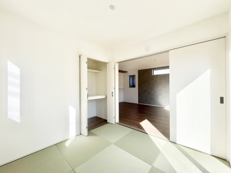 ���̑����ρ@���r���O�אڂ̘a���͖����̕�炵�ɖ����ƈ��炬�������炵�Ă���܂�