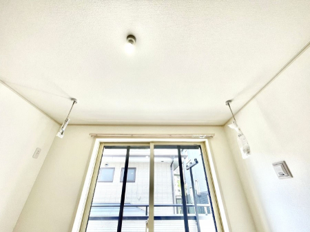 ���̑����ρ@�����������|�[���B�~�J��ԕ��̎����ɑ劈�􂵂܂��B  