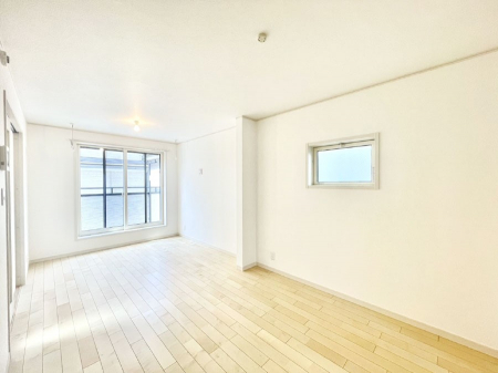 ���̑����ρ@���邢2�K���r���O�I�O����̎������V���b�g�A�E�g���ĉƑ��̃v���C�o�V�[�����܂��B