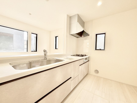 �L�b�`���@��Ƃ肠��L�b�`���ł͂��Ƒ��Ɗy�������������ł��܂��B