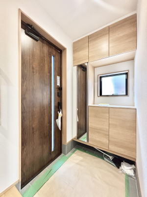 ց@ʔ͂Ƒ̎ʐ^G߂̃CeAŏIƂĉoł܂