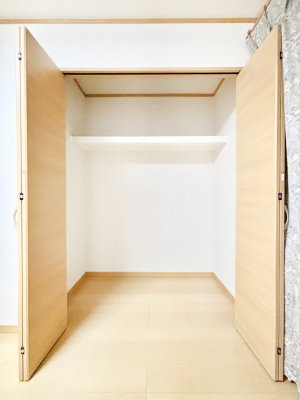 [@m̃N[[bgBŝŌ̈ߗނ܂܂B