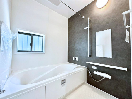 �����@����̔�����₷��؂ȃo�X�^�C���B�������Ƃ����C���y����Ŕ����Ƃ肽���ł��ˁI  