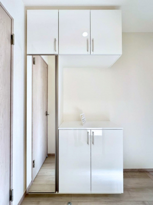 ���ց@���ʔ��͂��Ƒ��̎ʐ^��G�߂̃C���e���A�ŏ���I�Ƃ��ĉ��o�ł��܂�