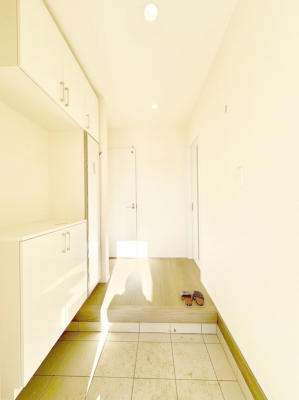 ���ց@����I�𗘗p���āA���z�������������q�l�������ĂȂ��ł��܂��B