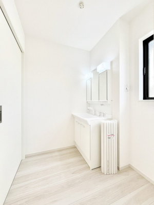 ̑@Lb`Ƃ̓lW݌vŖZԂ̉ƎNN