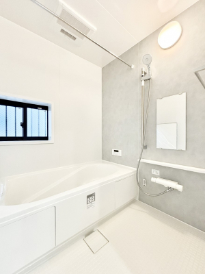 �����@����̔�������Ă���閾�邢�������̂���o�X���[��