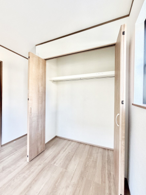 ���[�@�S�����N���[�[�b�g�t��