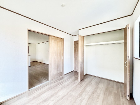 ���̑����ρ@���r���O�אڂ̗m���͌��Ƃ��Ă����p�ł��܂�