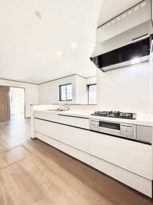 �L�b�`���@���������Ȃ��炲�Ƒ��Ƃ̉�b���y���߂�ΖʃJ�E���^�[�L�b�`��