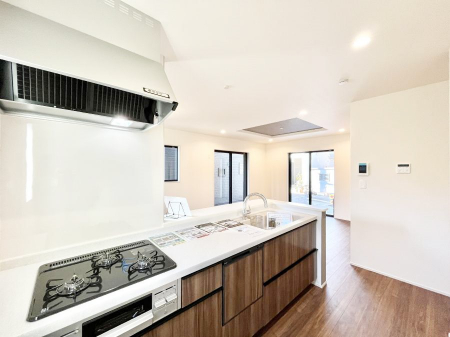 �L�b�`���@�L�X�Ƃ����g������̗ǂ��L�b�`���œ��X�̂��������y�����Ȃ肻��