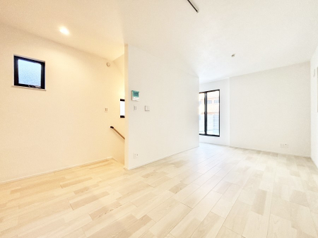 ���̑����ρ@�Ƒ������R�ƏW�܂�e���̃X�y�[�X�ɂȂ肻��