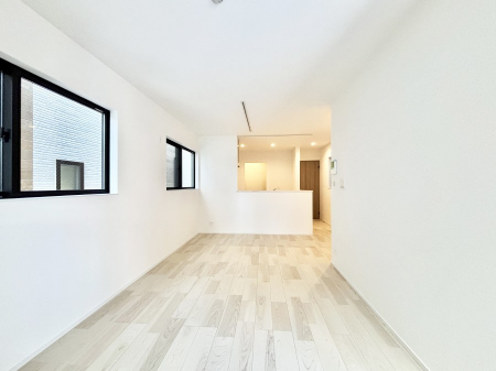 rO@Ƒ̓₩Șbŕ܂閾邢rO