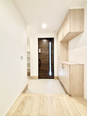 ���ց@����I�𗘗p���āA���z�������������q�l�������ĂȂ��ł��܂��B    