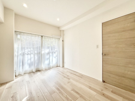 ���̑����ρ@�o���R�j�[���J�������v���X���Ă����m��  