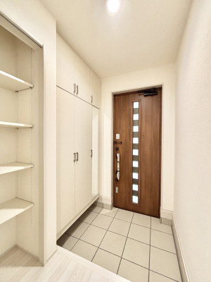 ց@邢z荞ތցBƑ̌CXbL[ł錺֎[t