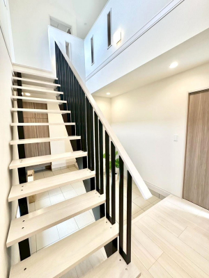 ���̑��@�K�i�͎肷��t���Ȃ̂ŏ����Ȃ��q���܂₲����̕������S�ł�  