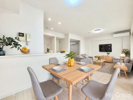 ���r���O�@�������������͋C�̂k�c�j�͉Ƒ��݂�Ȃ̉��K��ԁ@���Ƌ��CG�ł�